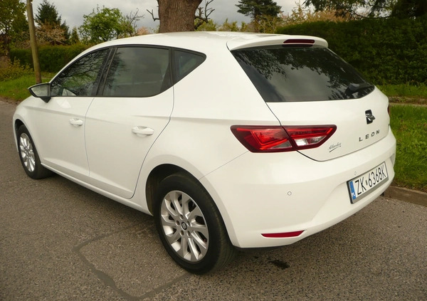 Seat Leon cena 46900 przebieg: 83650, rok produkcji 2016 z Koszalin małe 497